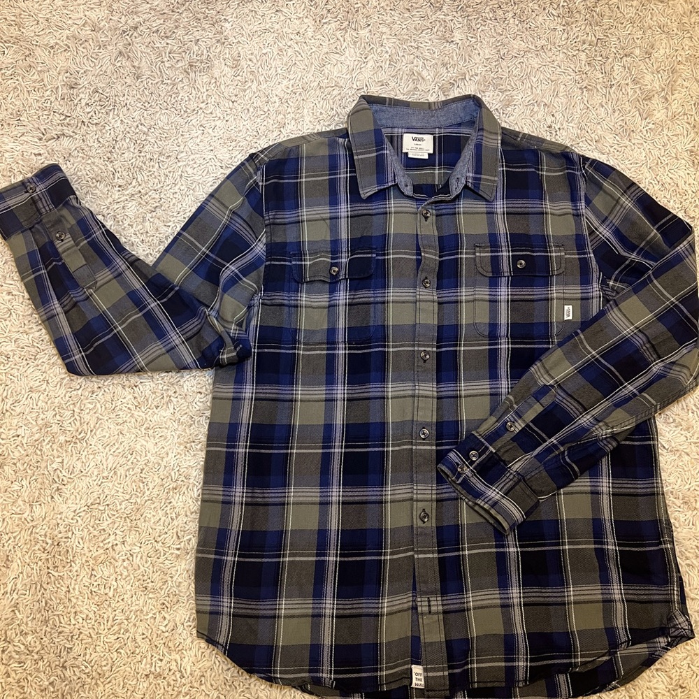 VANS Men’s Long Sleeve Plaid Flannel